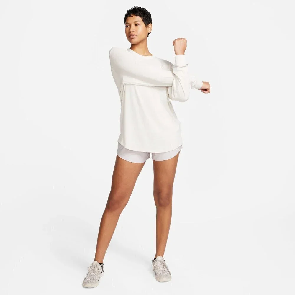 NWT Nike One Dri-FIT Mid-Rise 3